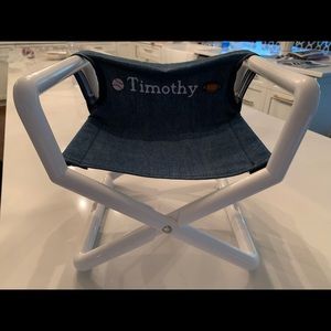 TIMOTHY Director’s Chair